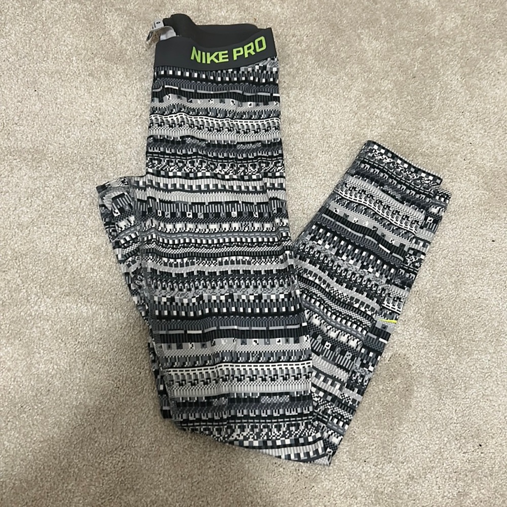 Nike Pro Leggings